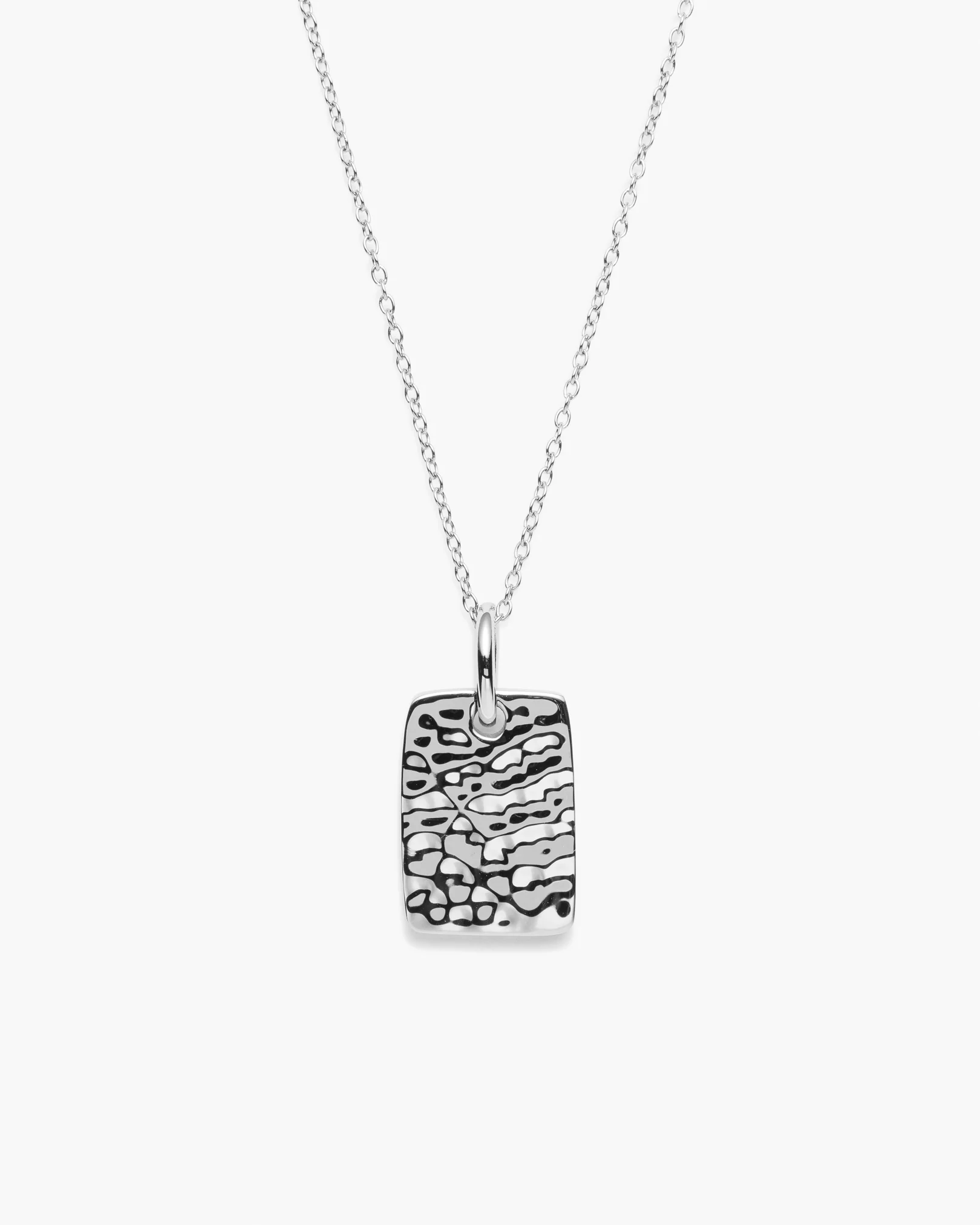 Alyx Textured Pendant - Image 7