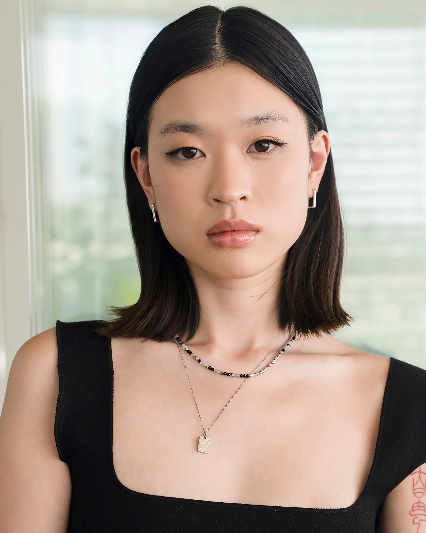 Alyx Textured Pendant - Image 8