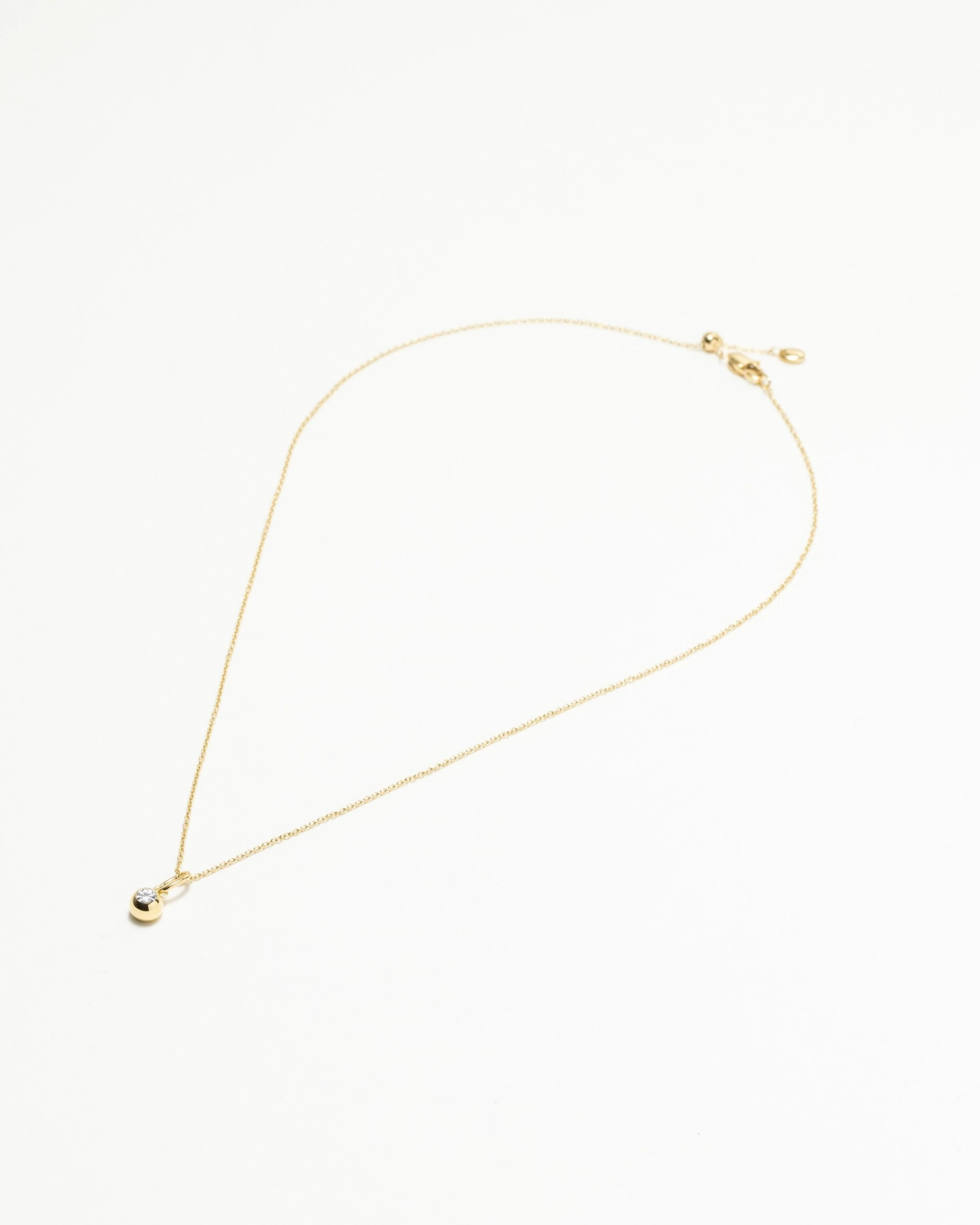 Amara White Sapphire Pendant - Image 8