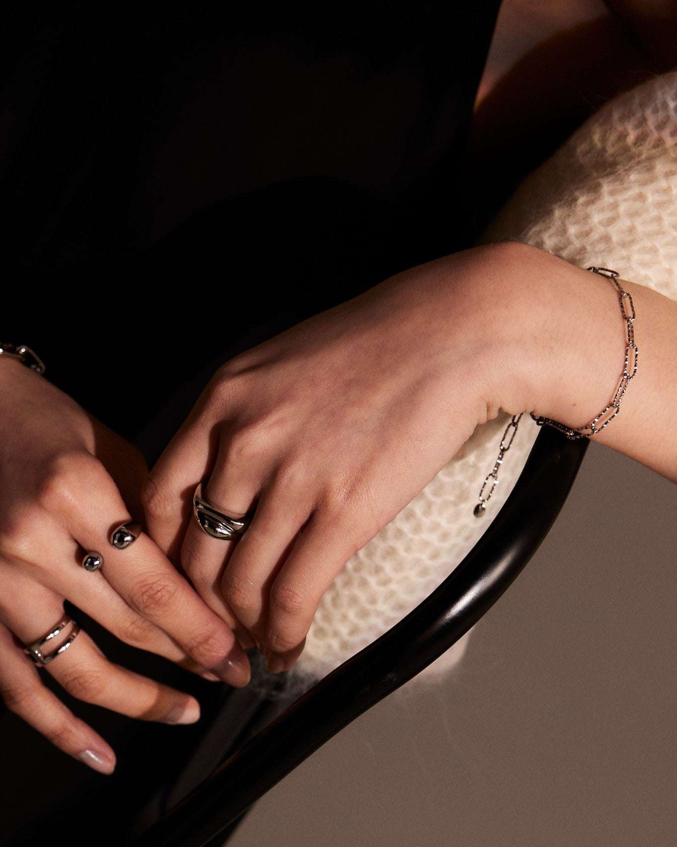 Astra Link Bracelet - Image 9