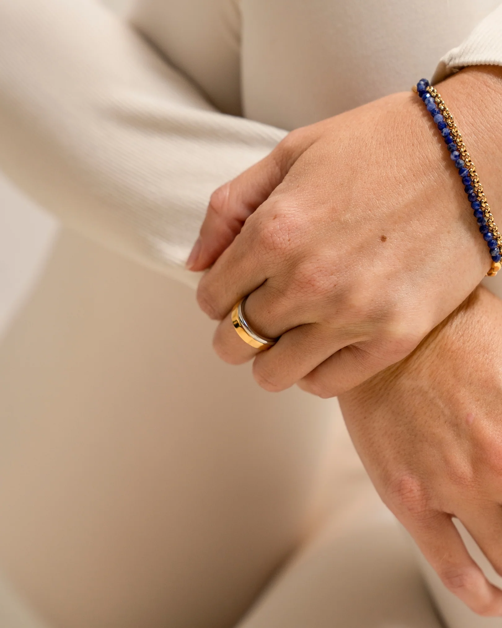 Essential Bold Band Ring - Image 9