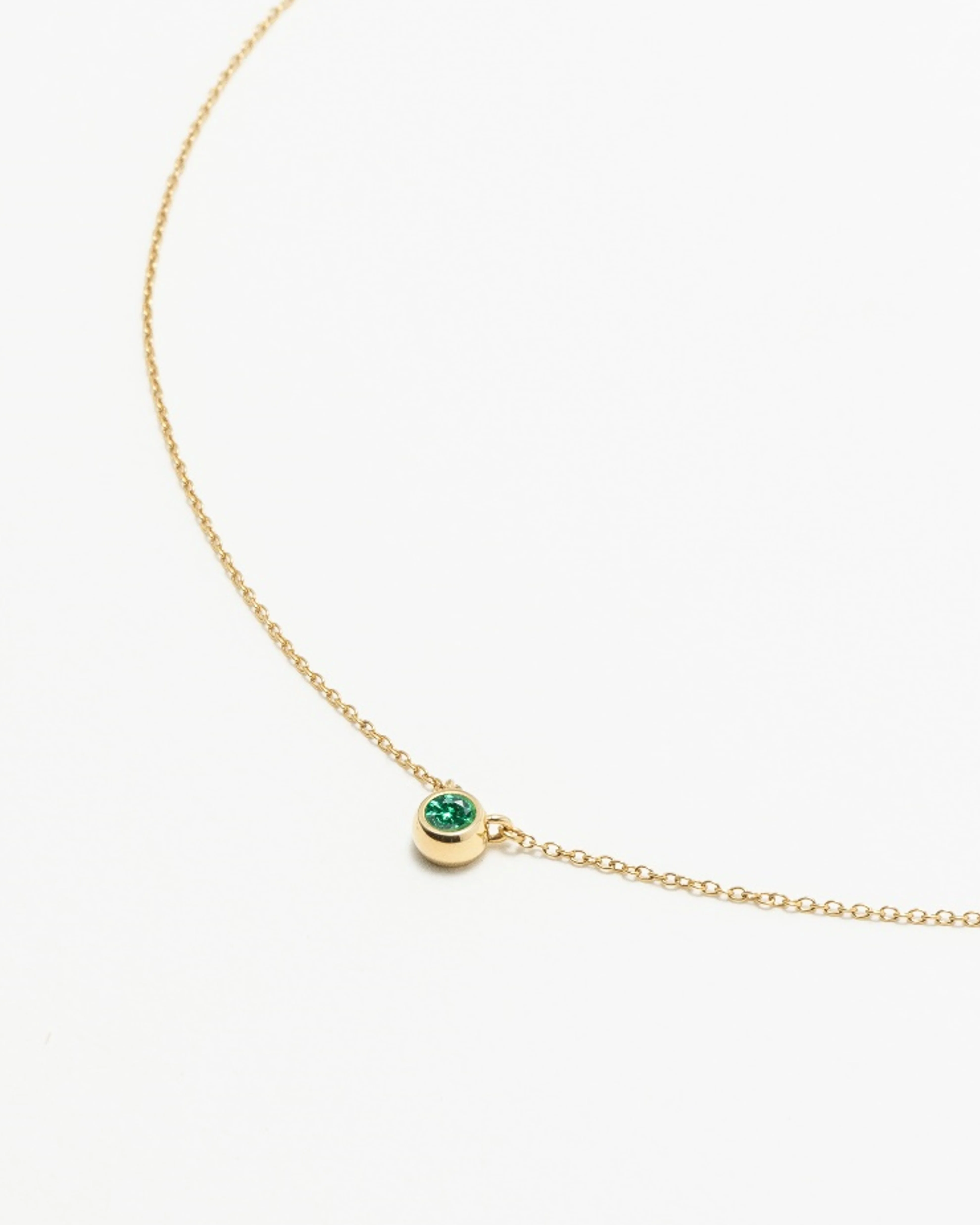 Cora Emerald Choker - Image 5