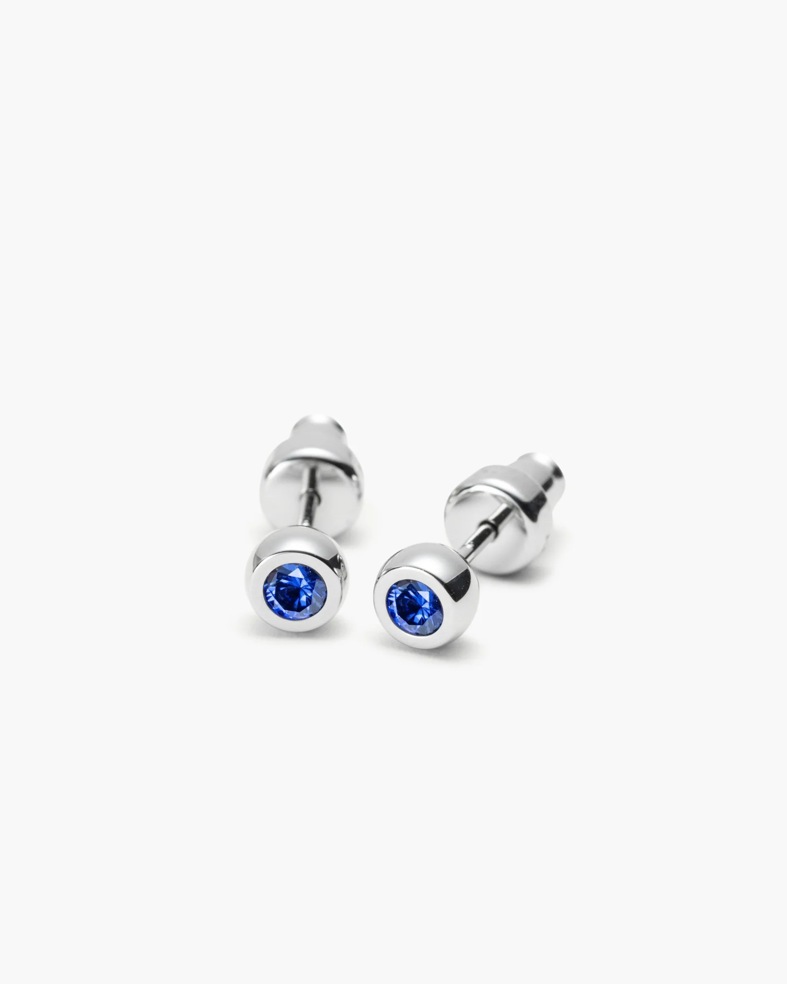 Gala Blue Sapphire Studs - Image 8