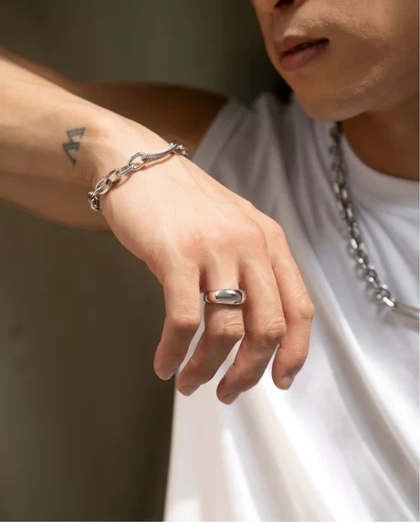 Ivy Chunky Dome Ring - Image 10