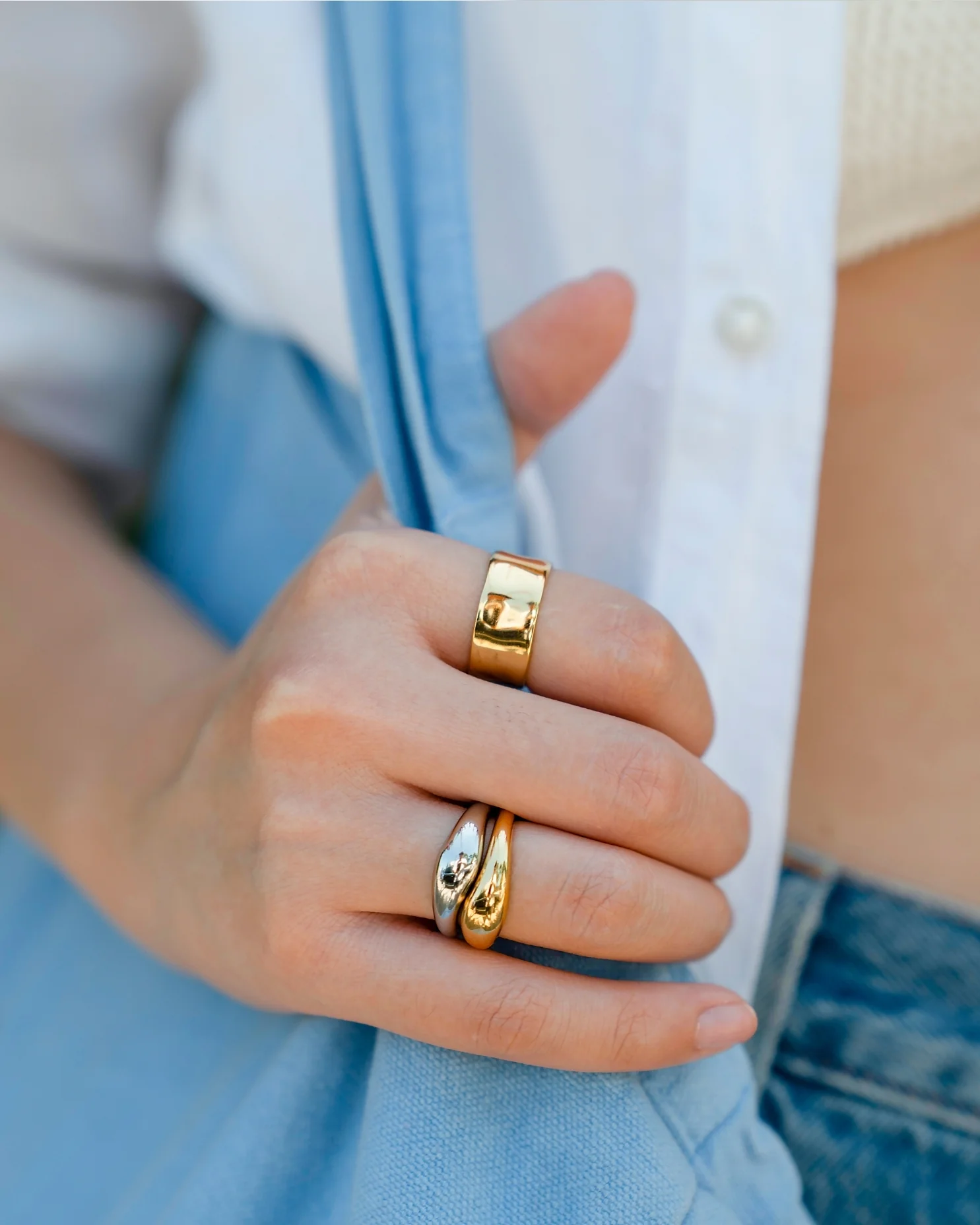 Maeve Chunky Textured Ring - Image 8