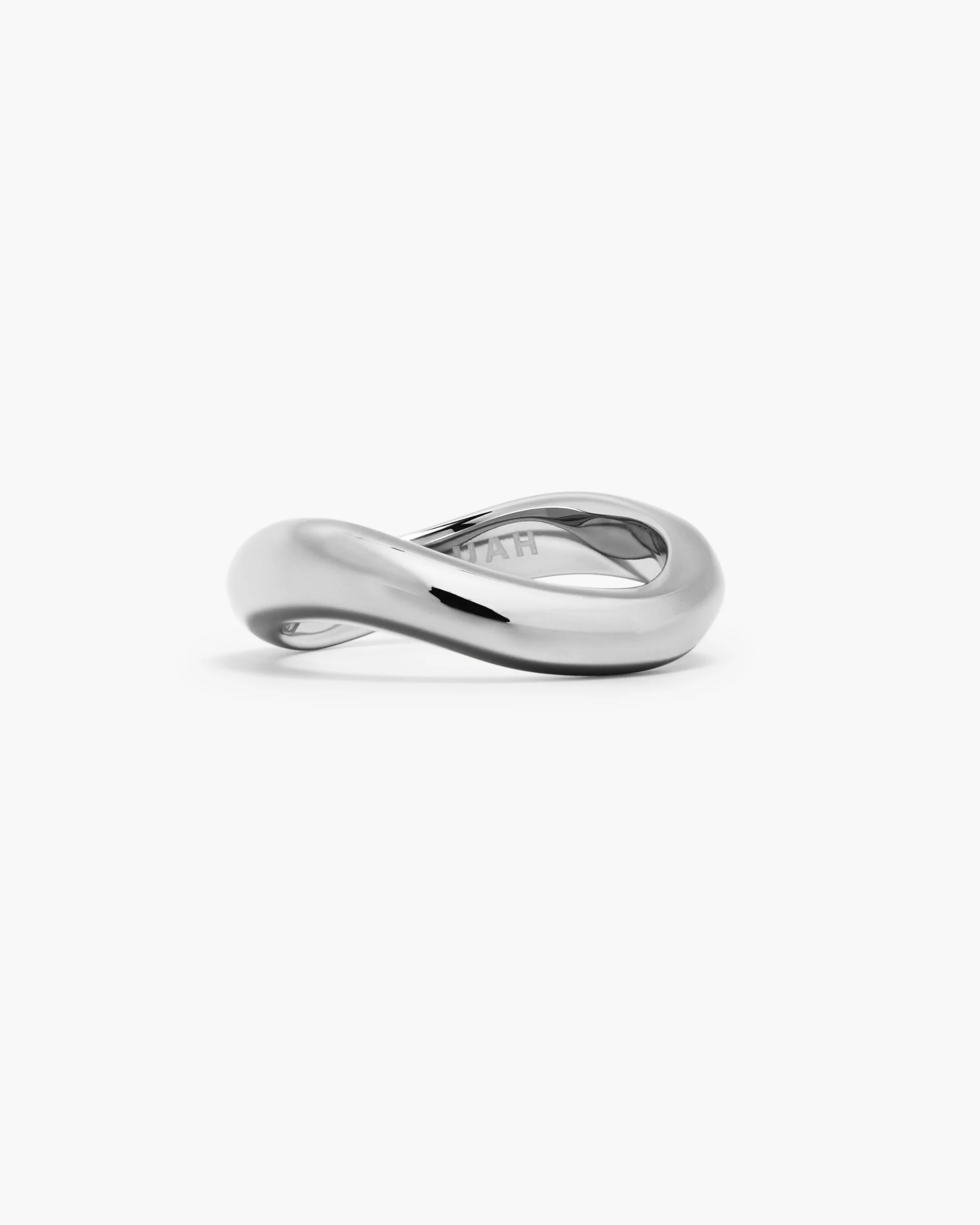 Orla Bold Ring - Image 8