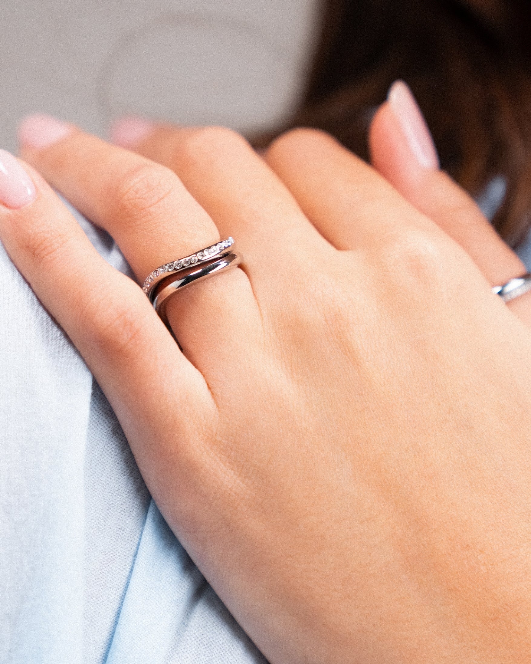 Orla White Sapphire Ring - Image 10