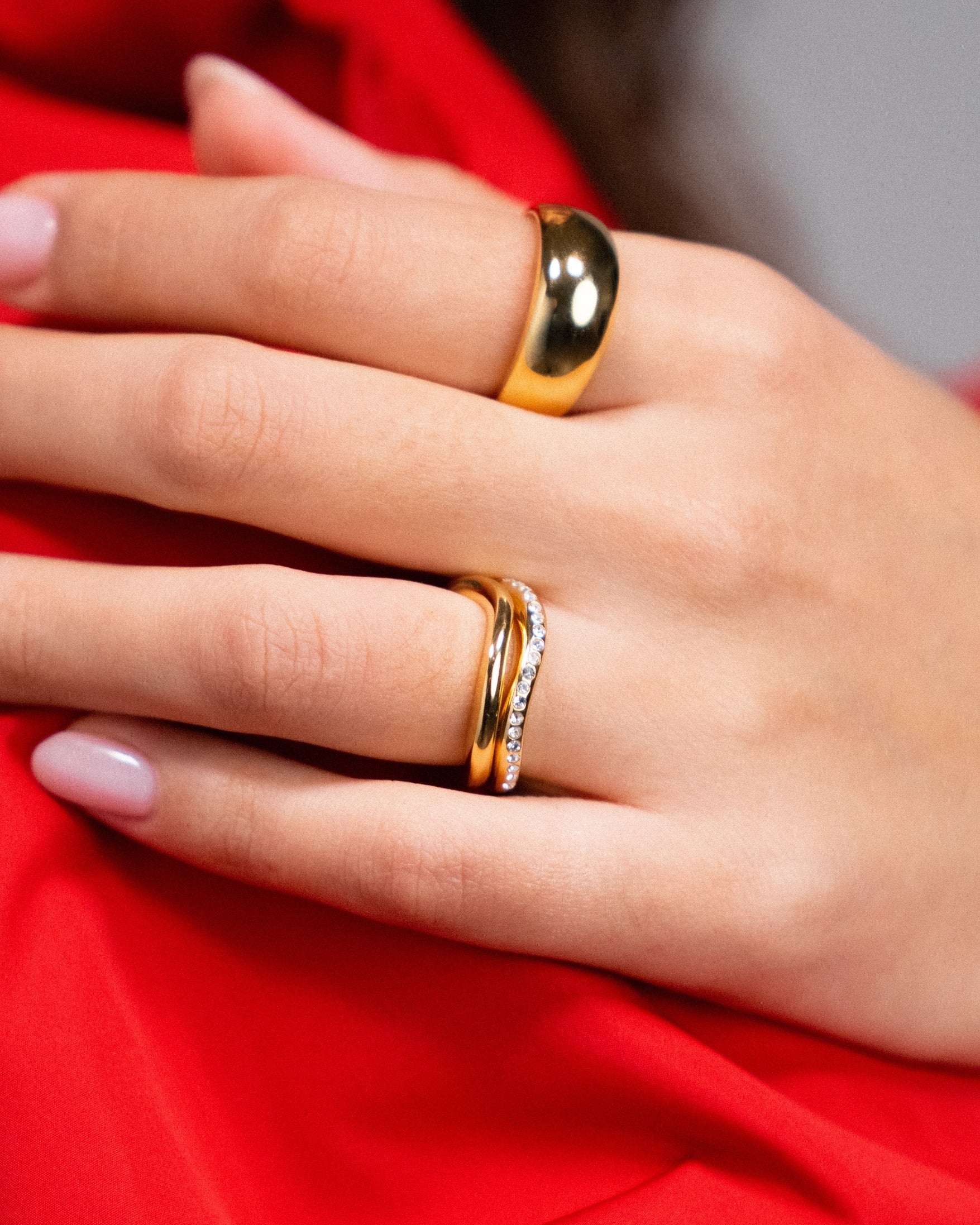 Orla White Sapphire Ring - Image 7