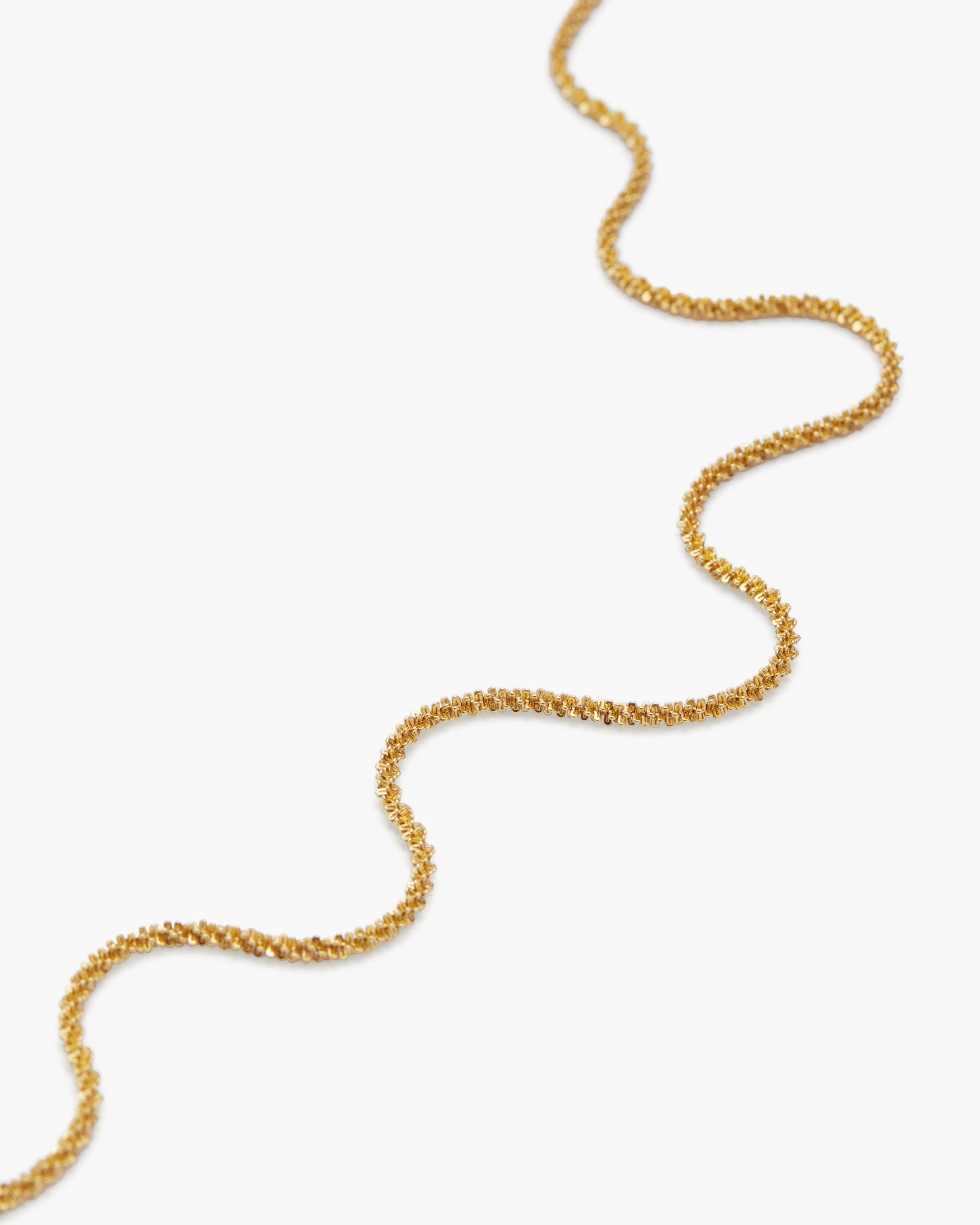 Ruffle Chain Necklace - Image 4