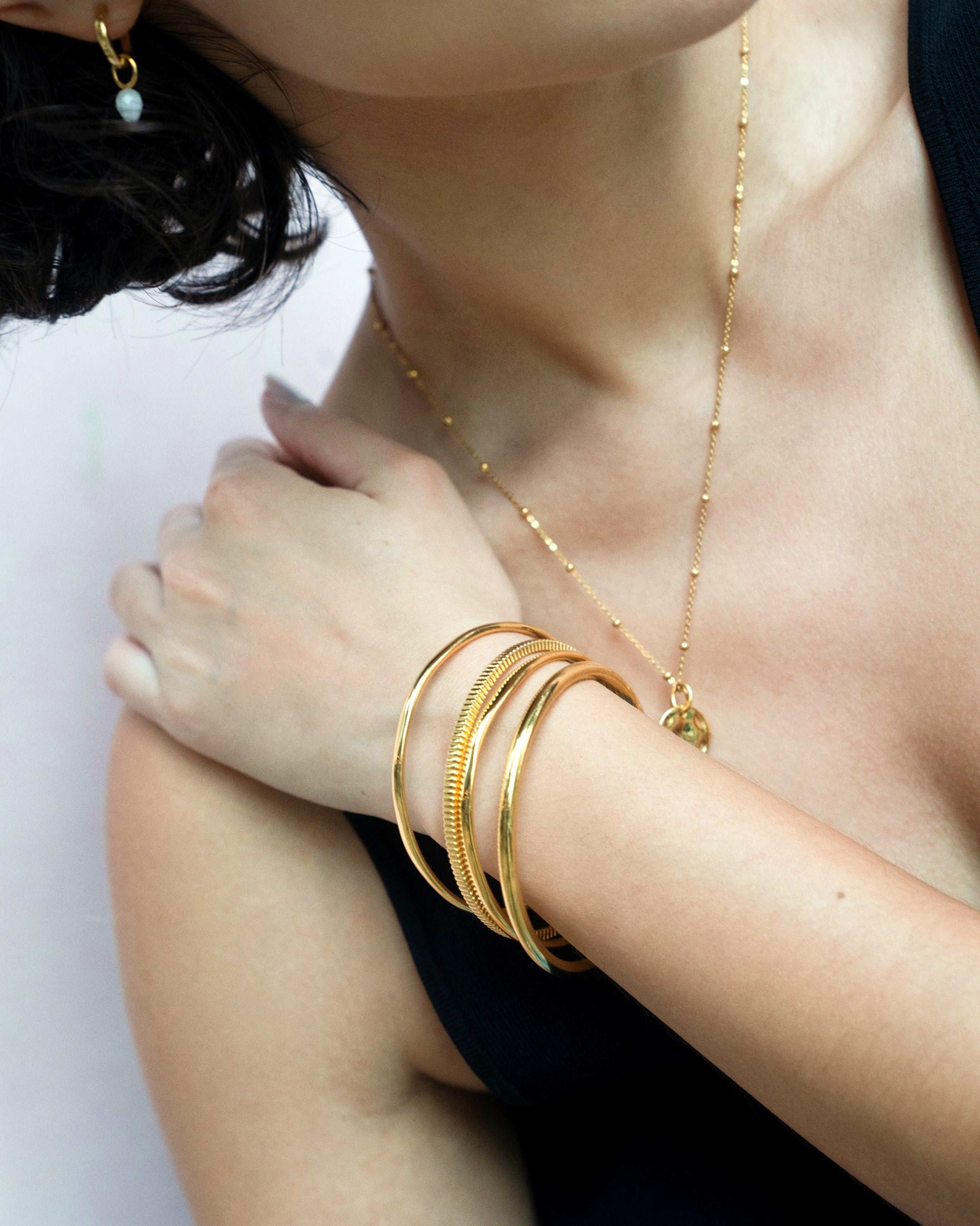 Rya Fluted Bangle - Image 4