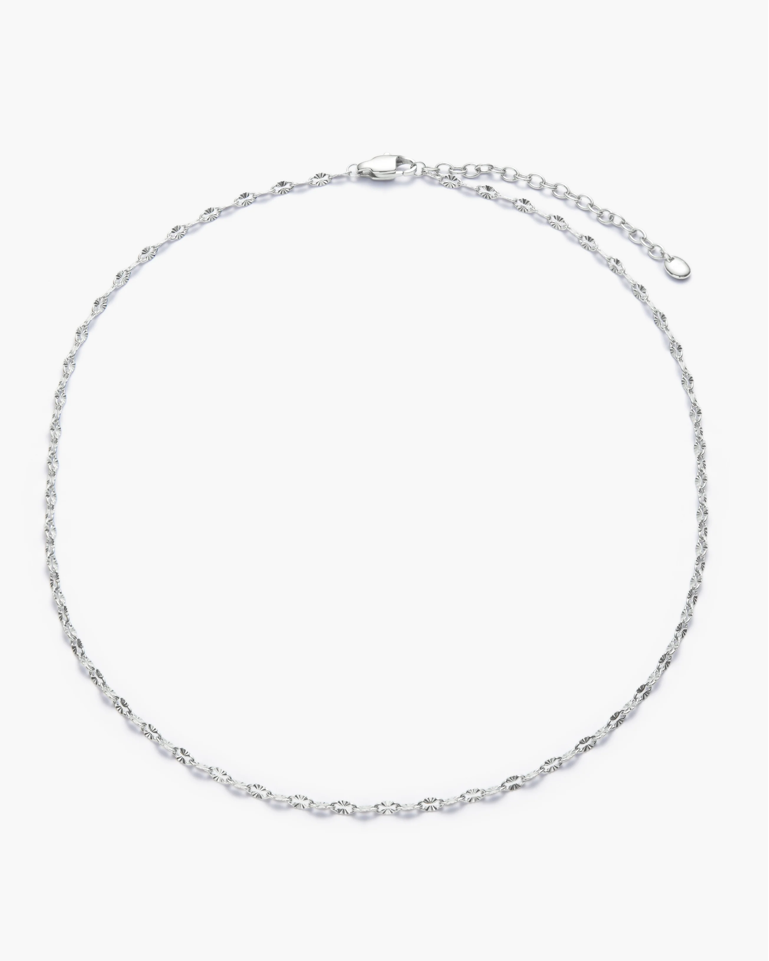 Shimmer Lip Chain Choker - Image 5
