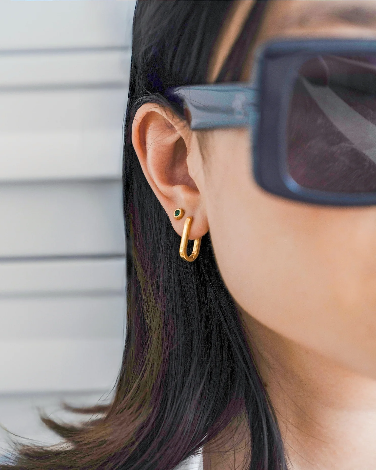 U-Shaped Hoops - Image 2