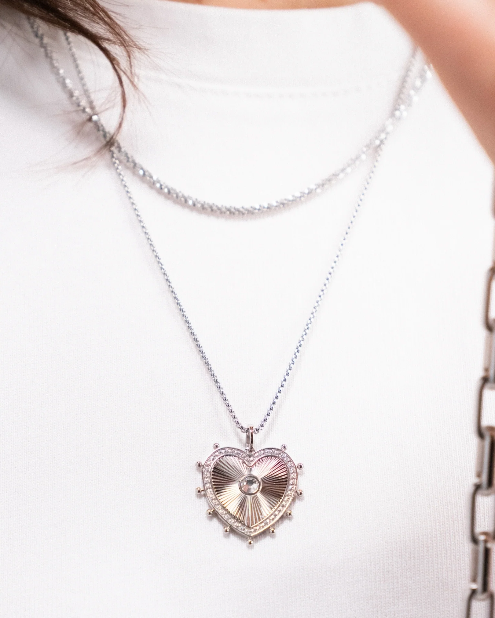 Zary White Sapphire Heart - Image 7